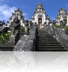 Svatba na Bali, Indonésie